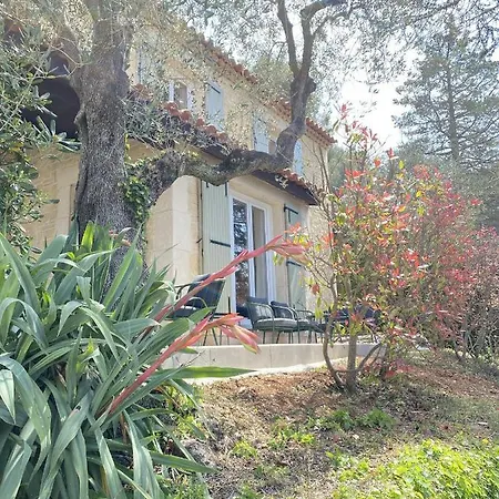 Kompleks wypoczynkowy Domaine Du Mont Leuze